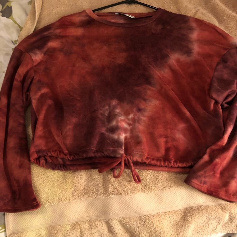 Light weight tie dye Medium pull over